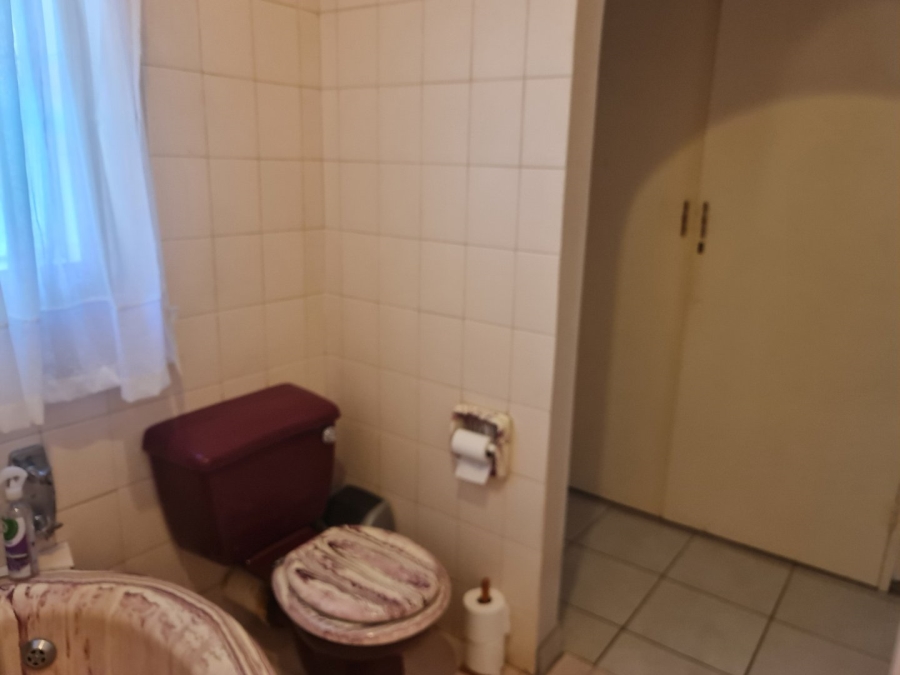 4 Bedroom Property for Sale in Safari Gardens North West